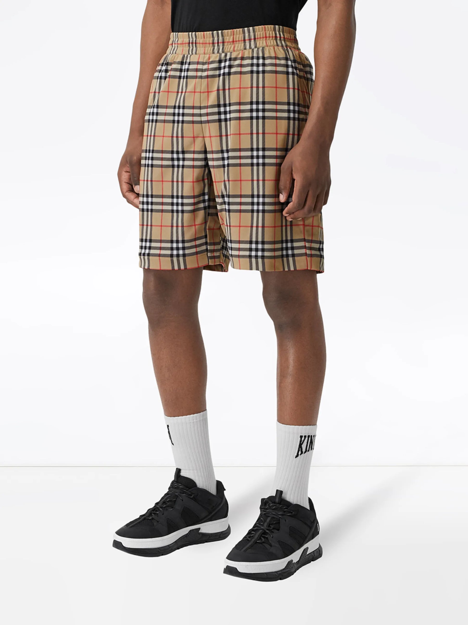 SHORT BURBERRY